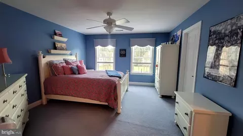 105 Briggs Ln, Newark, DE 19711 photo 17