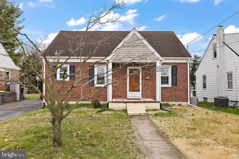 504 Birmingham Ave, Wilmington, DE 19804