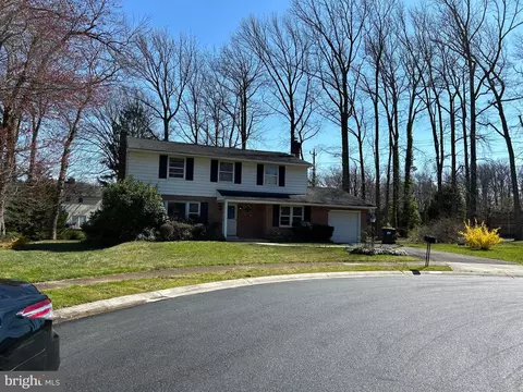 7 Magnolia Ct, Wilmington, DE 19810