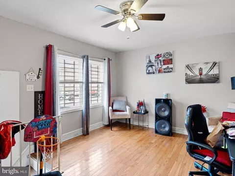 928 Maryland Ave, Wilmington, DE 19805
