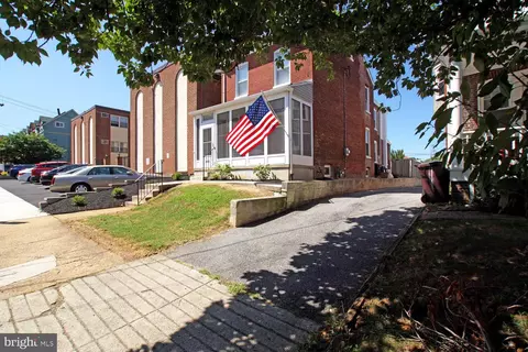 1409 N Clayton St, Wilmington, DE 19806
