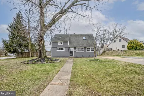1201 Montgomery Rd, Wilmington, DE 19805