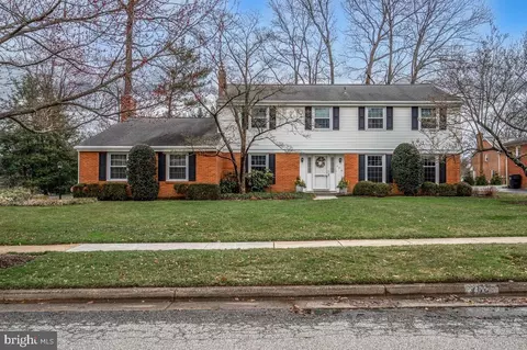 706 Bristol Rd, Wilmington, DE 19803