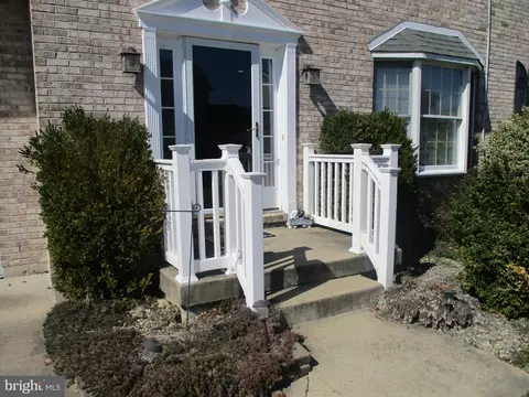 Exterior - 49 Marble House Dr, Bear, DE 19701 photo 6 of 7