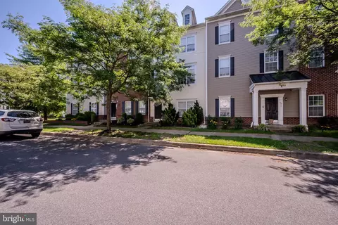 433 Toftrees Dr, Middletown, DE 19709 photo 3