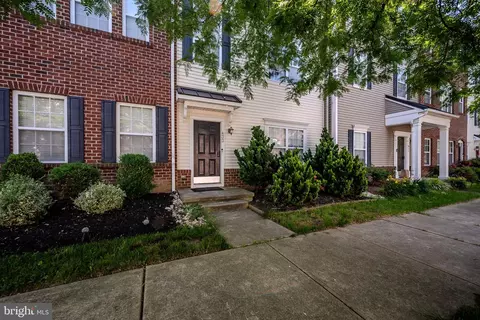 433 Toftrees Dr, Middletown, DE 19709