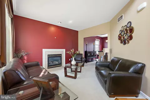 Living - 602 Corwin Ct, Bear, DE 19701 photo 1 of 7