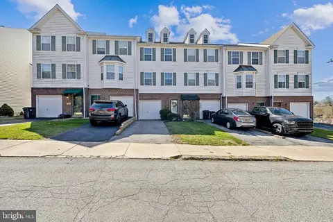2420 W 7th St, Wilmington, DE 19805