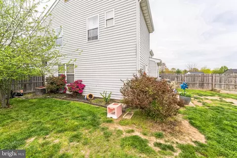 Exterior - 376 Marldale Dr, Middletown, DE 19709 photo 3 of 8