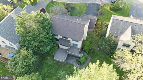 View/Area - 9 Donegal Ct, Newark, DE 19711 photo 3 of 7
