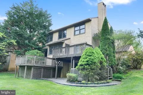 Exterior - 9 Donegal Ct, Newark, DE 19711 photo 4 of 7