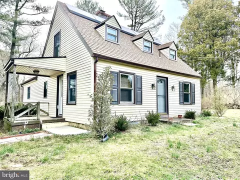 9 Old Harmony Rd, Newark, DE 19711