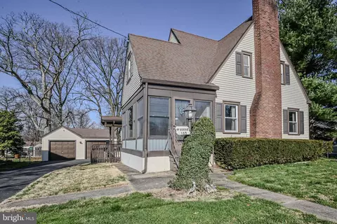 109 Oak Ave, Wilmington, DE 19805