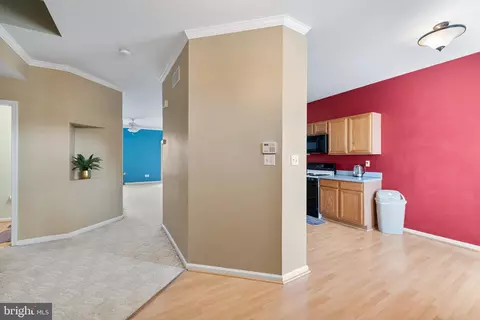 Entry Way - 11 Redden Ct, Bear, DE 19701 photo 1 of 4