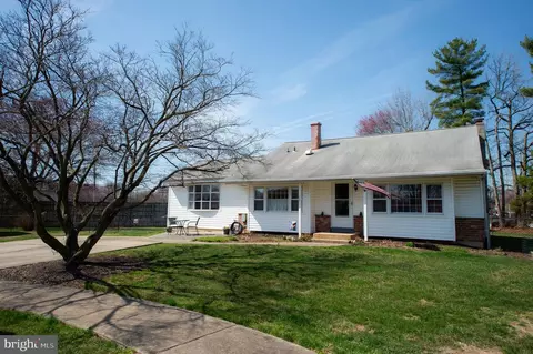 177 Pinefield Ct, Newark, DE 19713