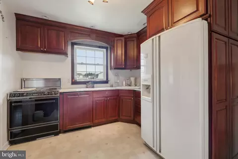 Kitchen - 114 Marta Dr, Newark, DE 19711 photo 1 of 1