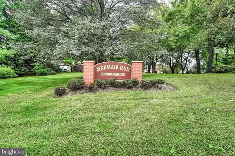 5042 W Brigantine Ct, Wilmington, DE 19808