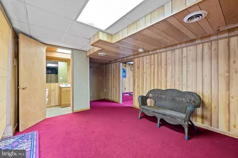 Entry Way - 25 Gloucester Ct, Newark, DE 19702 photo 3 of 4