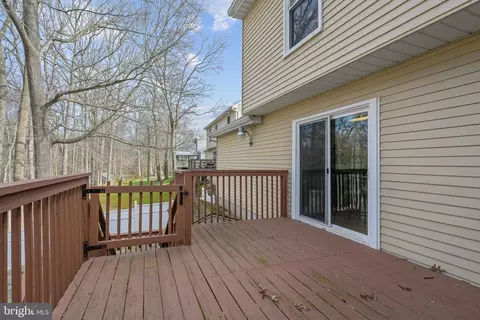 Exterior - 25 Gloucester Ct, Newark, DE 19702 photo 3 of 5