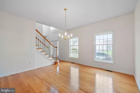 Living - 4 Tamar Ct, Bear, DE 19701 photo 1 of 3