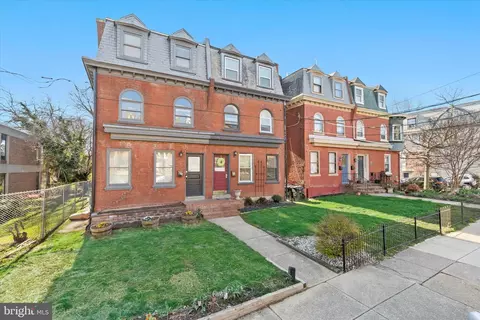 906 N Van Buren St, Wilmington, DE 19806