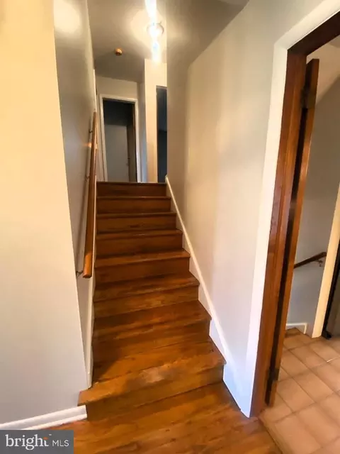 Entry Way - 25 Hillcroft Rd, Newark, DE 19711 photo 1 of 1