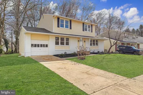 23 Cordele Rd, Newark, DE 19711