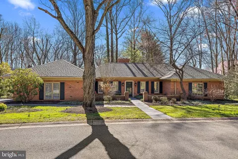 1001 Kensington Ln, Wilmington, DE 19807