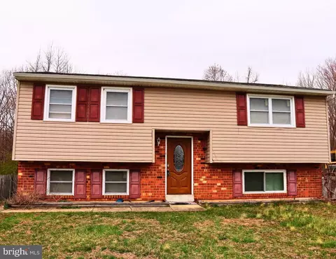 22 Gershwin Cir, Newark, DE 19702