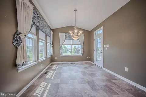 Entry Way - 178 Silver Maple Rd, Middletown, DE 19709 photo 5 of 7