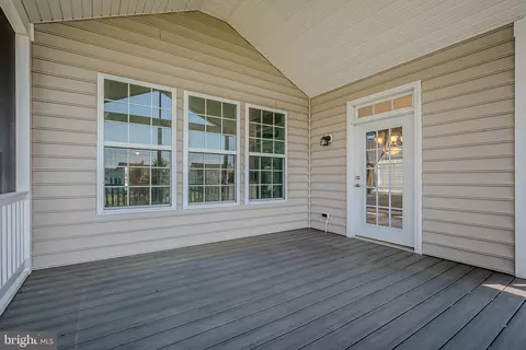Exterior - 178 Silver Maple Rd, Middletown, DE 19709 photo 3 of 6