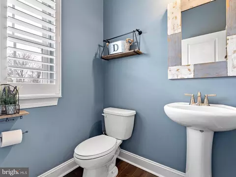 Bath - 214 Eliason Dr, Middletown, DE 19709 photo 1 of 4