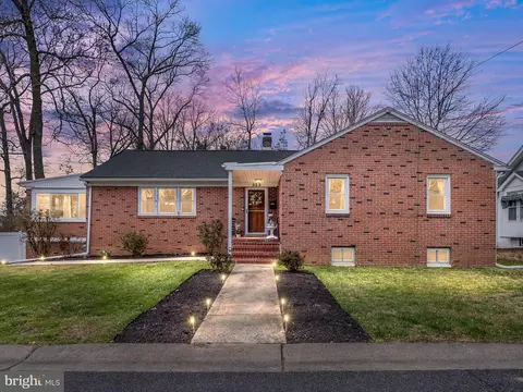 313 Beeson Ave, Wilmington, DE 19809