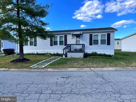 341 Jacobs Loop #16, Bear, DE 19701