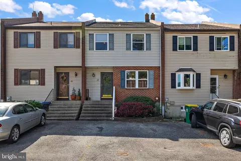 13 Cartier Ct, Newark, DE 19711