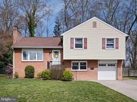 5 Dupont Ave, Wilmington, DE 19809