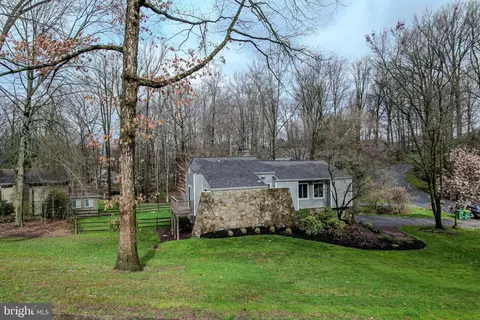 Exterior - 26 Basil Ct, Hockessin, DE 19707 photo 2 of 11