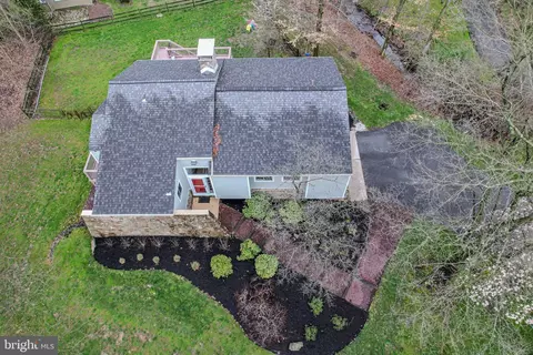 Exterior - 26 Basil Ct, Hockessin, DE 19707 photo 9 of 11