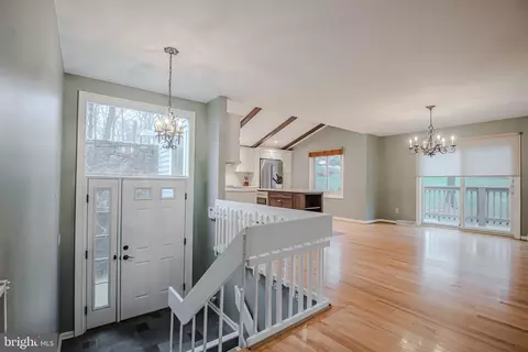 Entry Way - 26 Basil Ct, Hockessin, DE 19707 photo 2 of 2