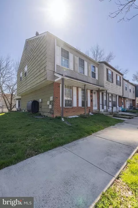 50 Gilbert Ct, Newark, DE 19713 photo 1