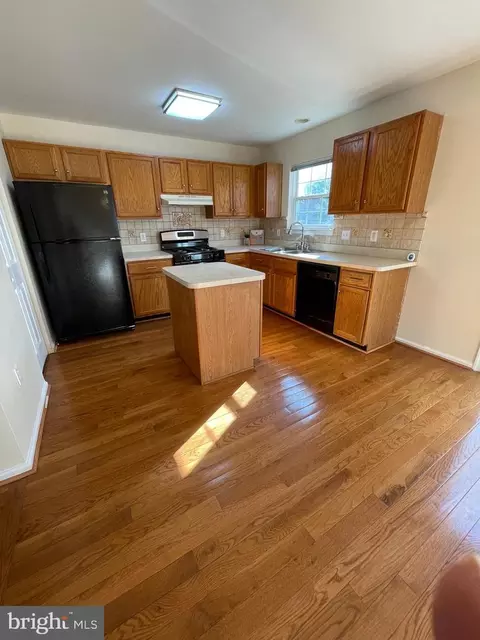 Kitchen - 116 Couples Dr, Newark, DE 19702 photo 5 of 6