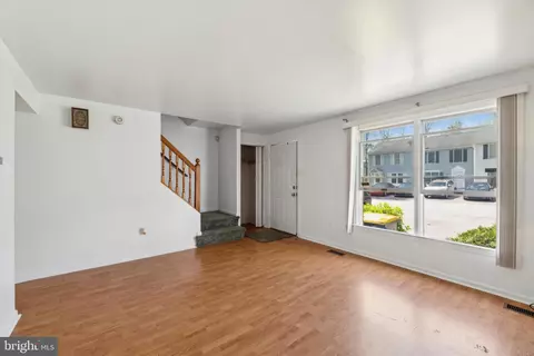201 Parma Ave, New Castle, DE 19720