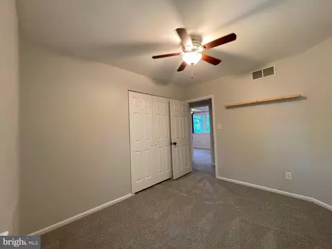 Bedroom - 811 Devon Dr, Newark, DE 19711 photo 5 of 10