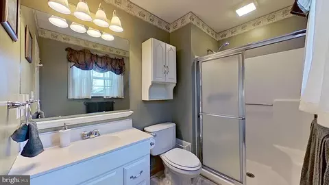 Bath - 9 Remington Way, Bear, DE 19701 photo 4 of 5