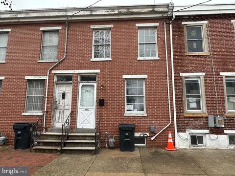 721 E 6th St, Wilmington, DE 19801