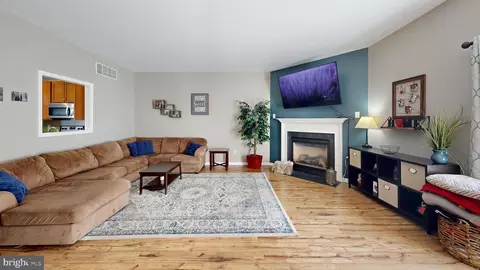 Living - 236 Camerton Ln, Townsend, DE 19734 photo 6 of 6