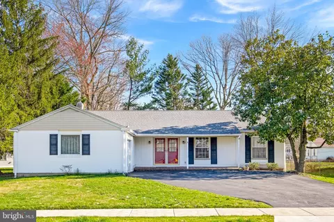 3402 N Rockfield Dr, Wilmington, DE 19810