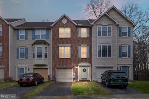 37 Brittany Ln, Bear, DE 19701