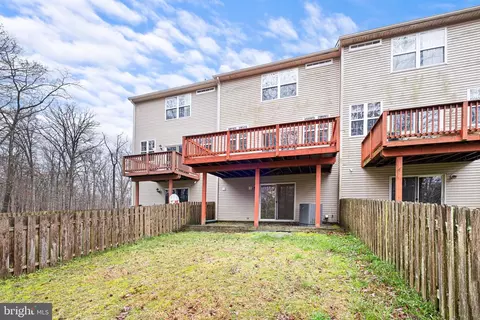Exterior - 37 Brittany Ln, Bear, DE 19701 photo 2 of 3