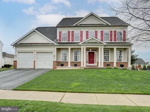 209 Snow Goose Dr, Middletown, DE 19709